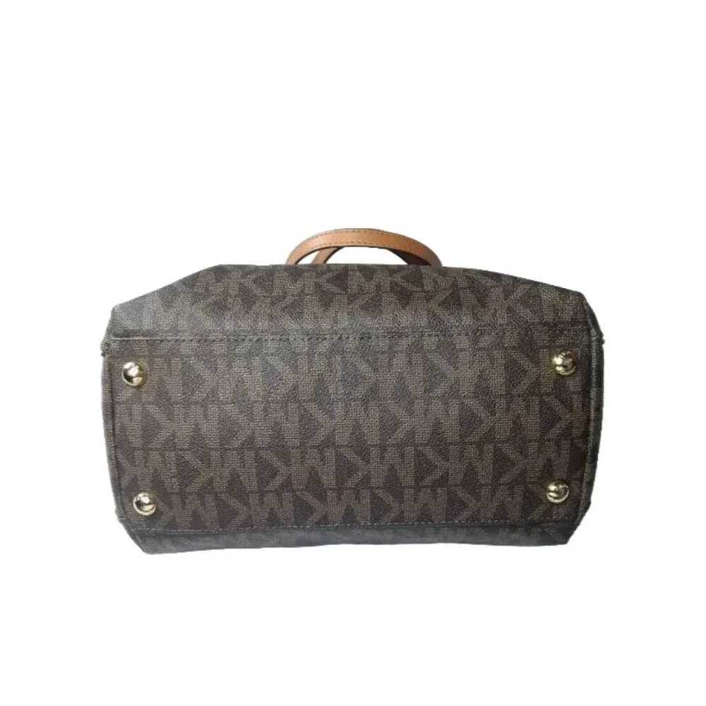 Michael Kors Harper Signature East West Tote Brown Handbag Retail $298